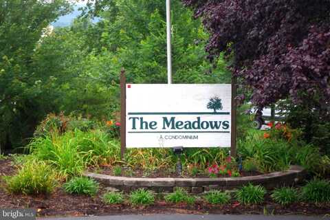 424 MEADOWVIEW LANE, MONT CLARE, PA 19453