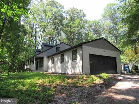 7923 HICKORY ROAD, STEWARTSTOWN, PA 17363