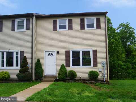 32 WHITE DOGWOOD DRIVE, ETTERS, PA 17319