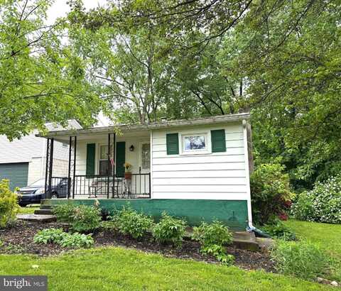 226 SCHOOL LANE, POTTSTOWN, PA 19464