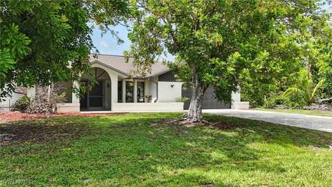 9041 Tangelo Boulevard, Fort Myers, FL 33967