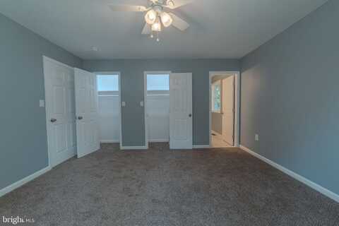 702 BOSTON STREET, MARTINSBURG, WV 25401