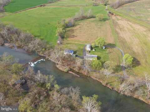 560 ROHRBAUGH LANE, MOOREFIELD, WV 26836