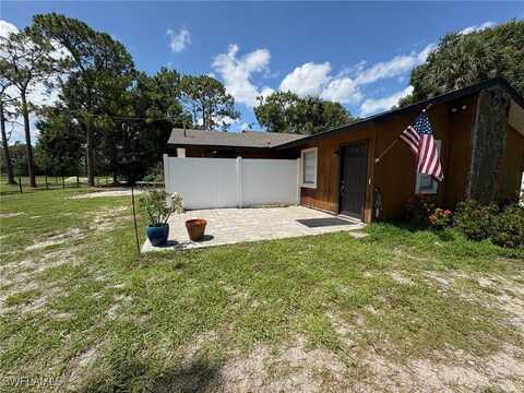 18371 Durrance Road, North Fort Myers, FL 33917