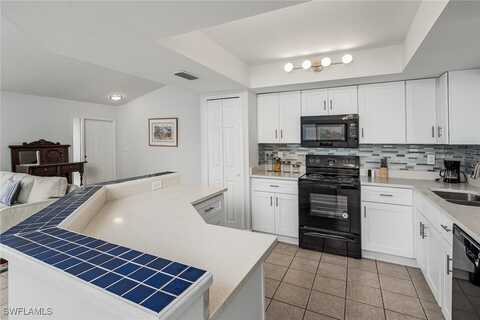 4108 SW 6th Avenue, Cape Coral, FL 33914
