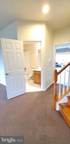5685 FAIRCLOTH COURT, CENTREVILLE, VA 20120