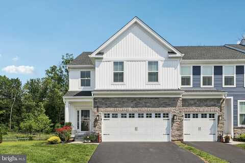 213 WYNSTONE COURT, COLMAR, PA 18915