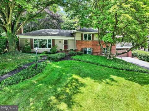 158 SUMMIT DRIVE, YORK, PA 17403