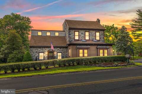 1445 FARMINGTON AVENUE, POTTSTOWN, PA 19464