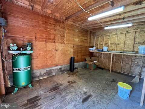 4624 MAGNOLIA AVENUE, HALETHORPE, MD 21227