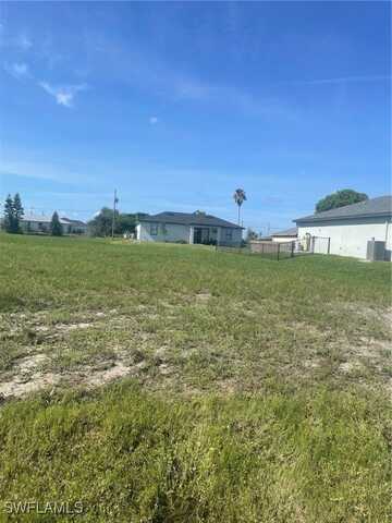 1706 NW 5th Street, Cape Coral, FL 33993