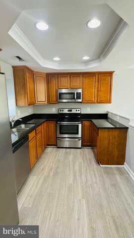 7662 PINE HAVEN DRIVE, PASADENA, MD 21122