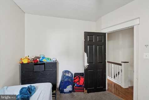 2088 BRIDGE STREET, PHILADELPHIA, PA 19124