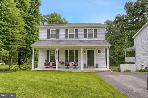 937 MEADOW LANE, MILLERSBURG, PA 17061