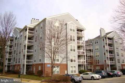 3176 SUMMIT SQUARE DRIVE, OAKTON, VA 22124