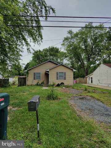 1906 HARBOR DRIVE, CHESTER, MD 21619