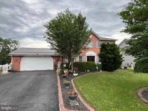 3526 TURNBERRY DRIVE, CHAMBERSBURG, PA 17202