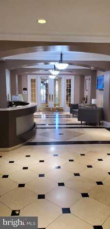 11800 OLD GEORGETOWN, ROCKVILLE, MD 20852