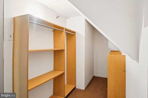1301 N COURTHOUSE ROAD, ARLINGTON, VA 22201