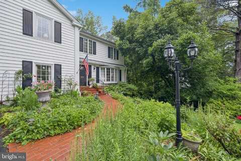 3806 BENT BRANCH ROAD, FALLS CHURCH, VA 22041