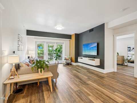 222 Glenwood Avenue, Raleigh, NC 27603