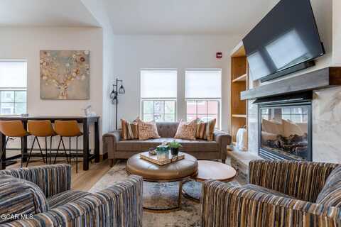 200 GCR 8344 unit: 15, Fraser, CO 80442
