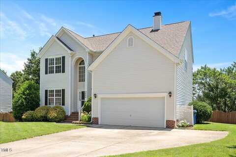 2644 Bloomsberry Ridge Drive, Fuquay Varina, NC 27526