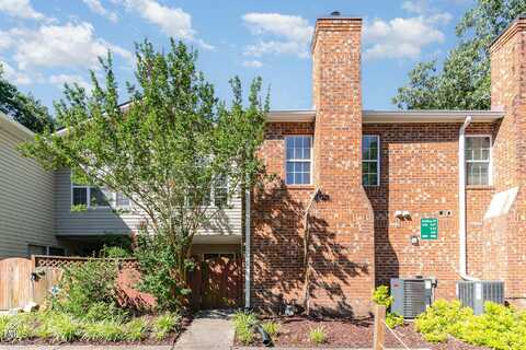 435 Summerwalk Circle, Chapel Hill, NC 27517