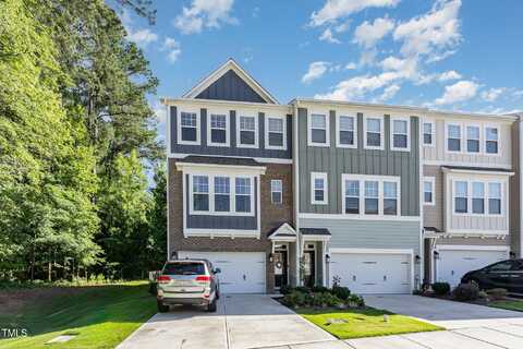 2866 Hunter Woods Drive, Apex, NC 27502