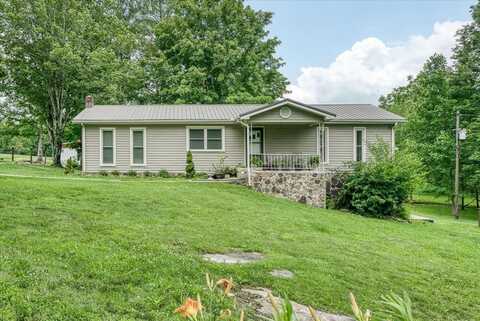 411 Phipps Rd, CROSSVILLE, TN 38571