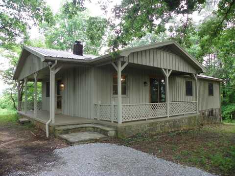 670 Winstead Rd, QUEBECK, TN 38579