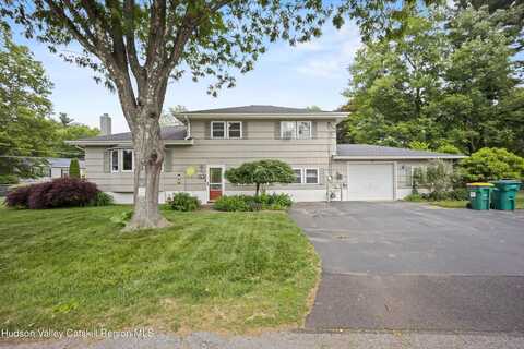 9 Birchwood Drive S, Saugerties, NY 12477