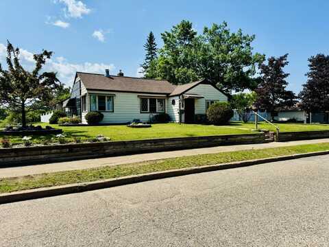 292 Chestnut, Kingsford, MI 49802