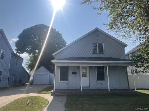 209 N 10th, Escanaba, MI 49829