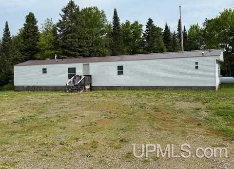 5521 First Crossing, Florence T-WI, WI 54121