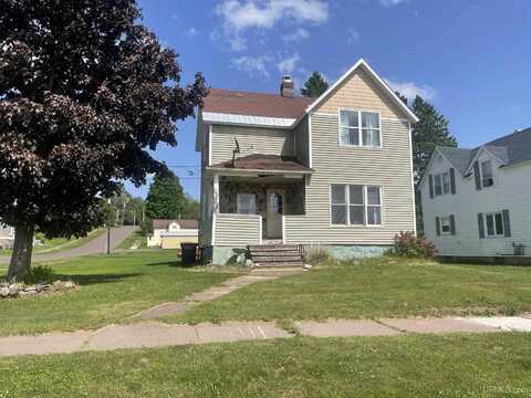 402 Alfred Wright, Ironwood, MI 49938