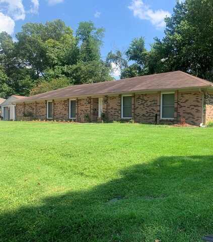 110 Robert E Lee Blvd, Vicksburg, MS 39180