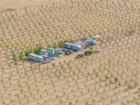 E Mountain Meadow, Kingman, AZ 86409