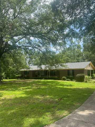 1034 NW 10TH St, Vernon, AL 35592