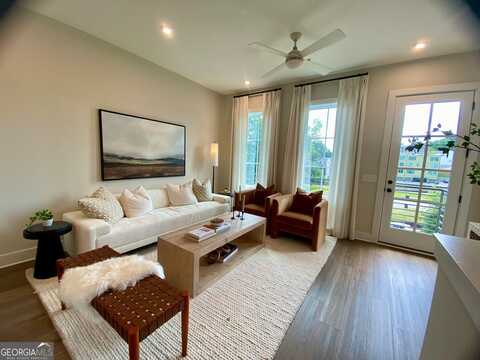 1295 Longreen, Atlanta, GA 30318