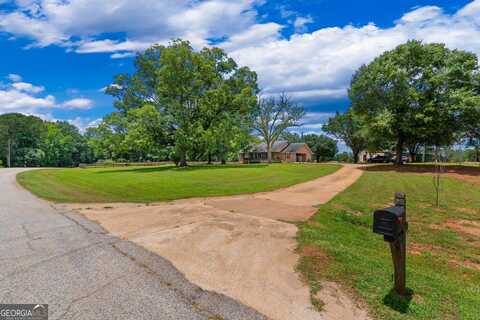 1013 Amber Stapp Studdard, Social Circle, GA 30025