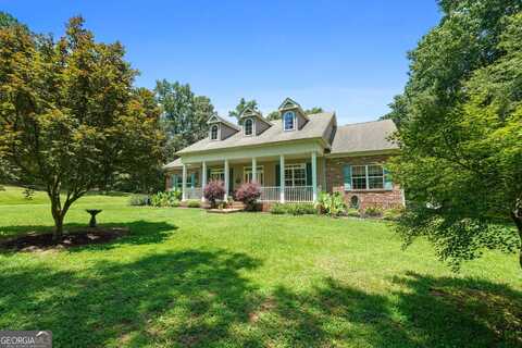 590 Oakridge, Forsyth, GA 31029
