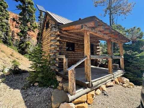 2008 W Brown Bear RD, Duck Creek Village, UT 84762