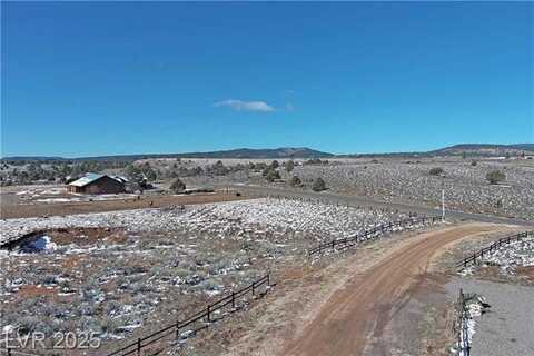 187 W Bryce Gate Circle, Hatch, UT 84735