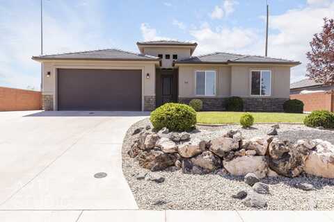 943 N 100 W, Hurricane, UT 84737