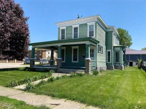 600 Commerical Street, LaPorte City, IA 50651