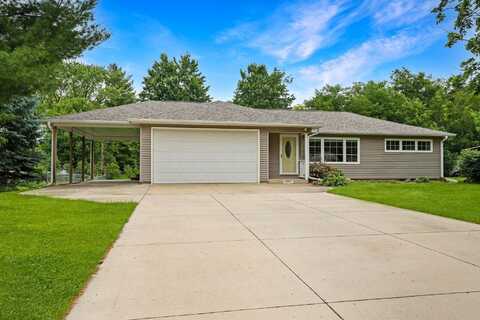 1802 primrose Drive, Cedar Falls, IA 50613