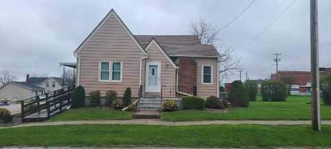108 E Niagara Street, Garnavillo, IA 52049