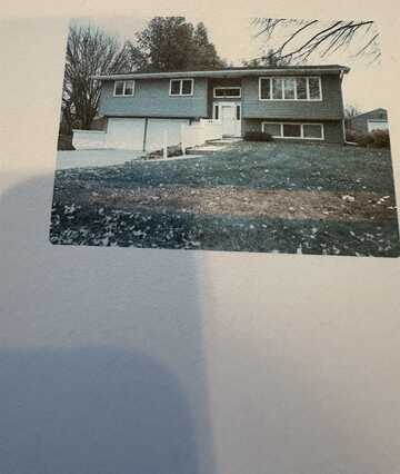 205 Celeste Street, Hudson, IA 50643
