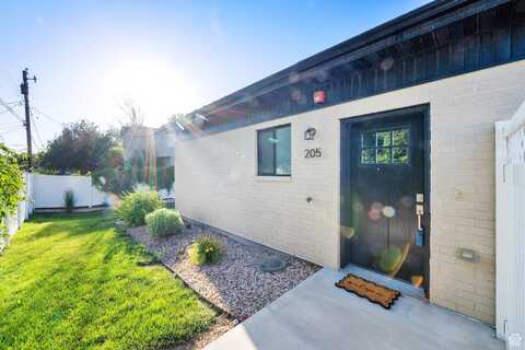 3596 S 805 E, Millcreek, UT 84106